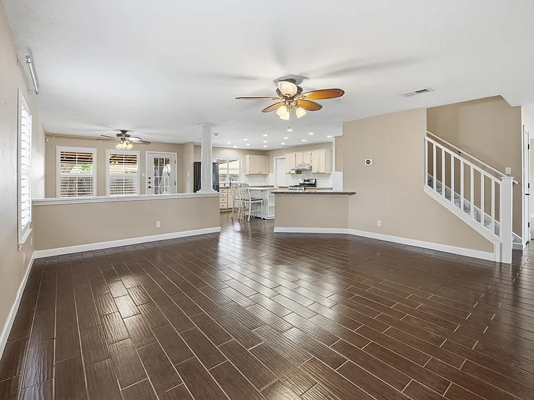 37 Pinon Ct — Photo 5