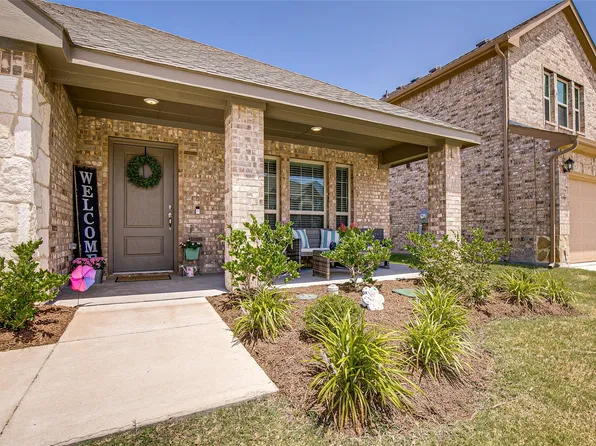 593 Jamestown Ln, Fate, TX 75189