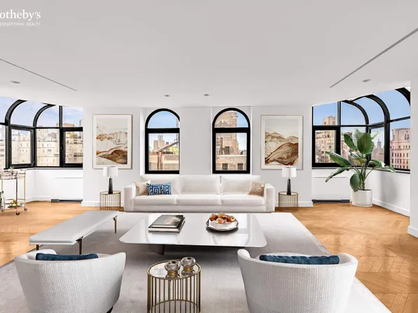 30 East 76th Street image 1 of 12