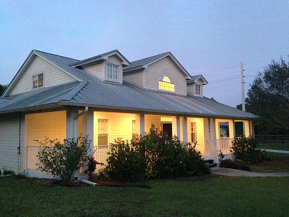 3rd image of 10602 Pine Needle Dr