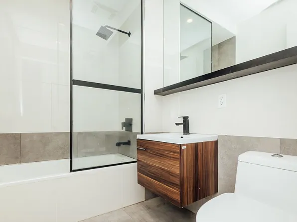 1540 Putnam Avenue image 12 of 18