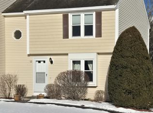 12 Scott Ln #12, Sandown, NH 03873