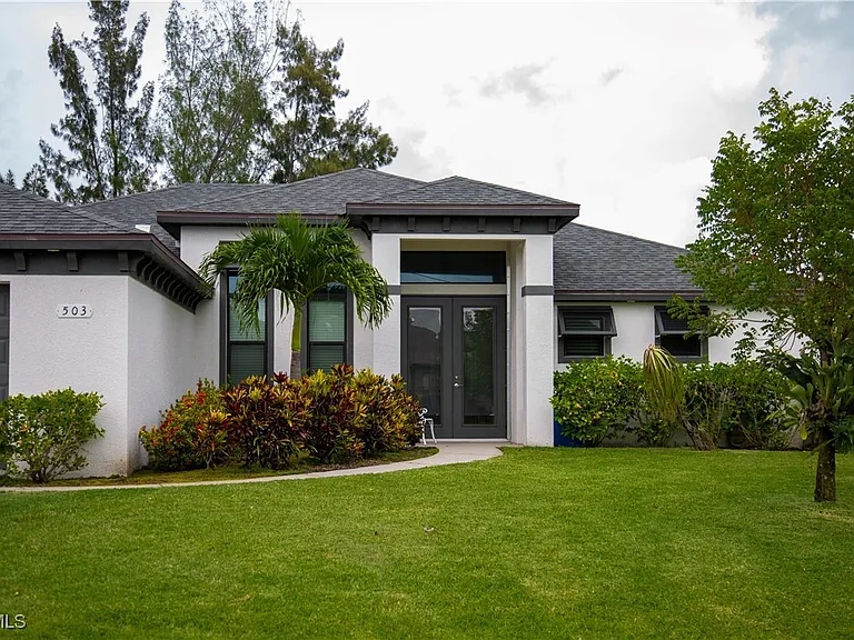503 SW 11th Ct — Photo 11
