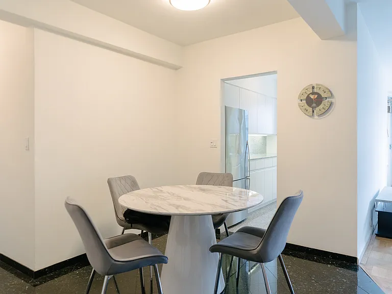 301 E 66th St #9G — Photo 7
