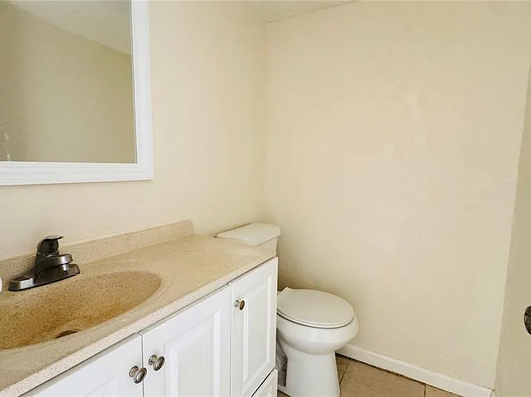 2777 L B McLeod Rd #2777-A — Photo 11