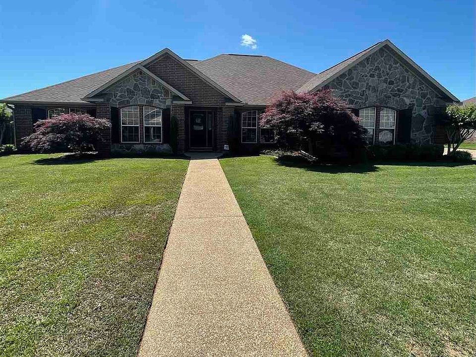 1st image of 6703 Lawson Cir
