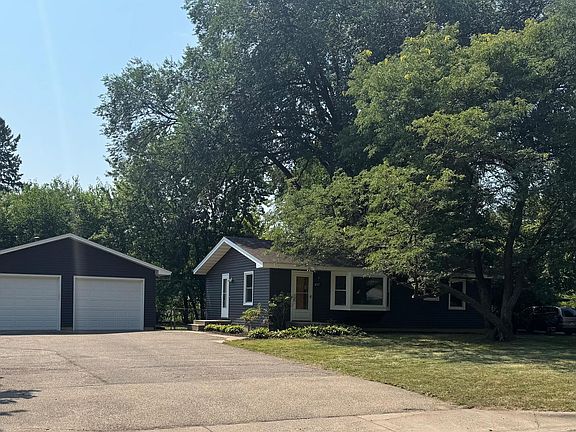 3rd image of 6717 Dutton Ave N
