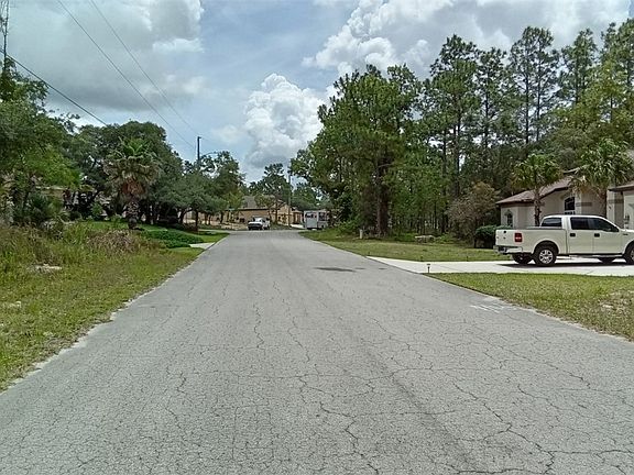 2nd image of 18 Pagoda Dr