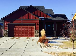 2005 18th Ave W, Williston, ND 58801