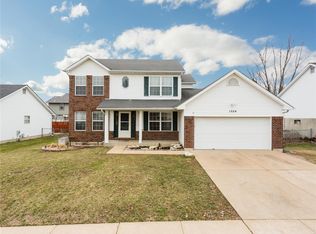 1054 Cantebury Cir, Imperial, MO 63052