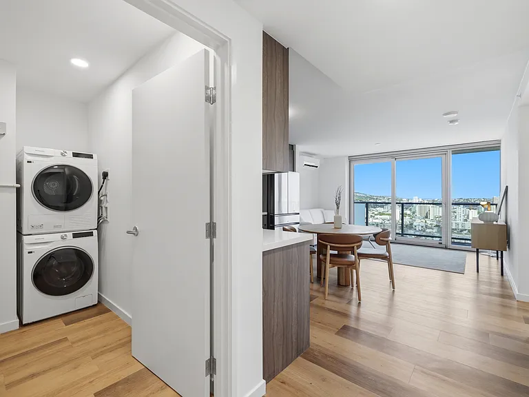 1500 Rycroft St — Photo 18