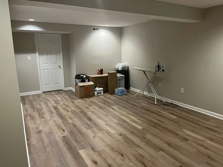 2807 Settlers View Dr — Photo 2