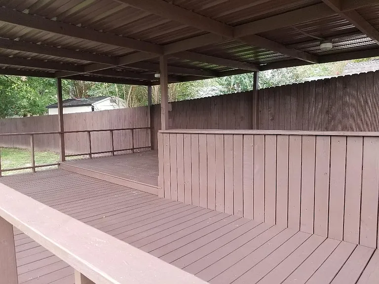 306 Patty Ct — Photo 10