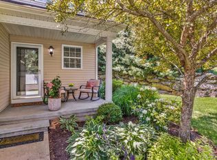 1 Poplar Dr #1, Prospect, CT 06712