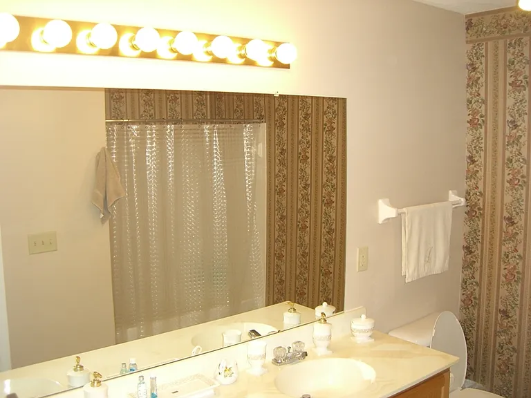 6649 Chelton Pl — Photo 13