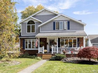 42 Calvert Blvd, Tonawanda, NY 14150