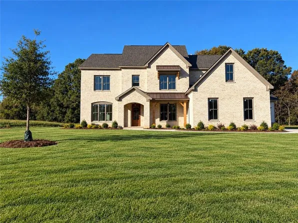 1092 Tillery Ln SW, Marietta, GA 30064