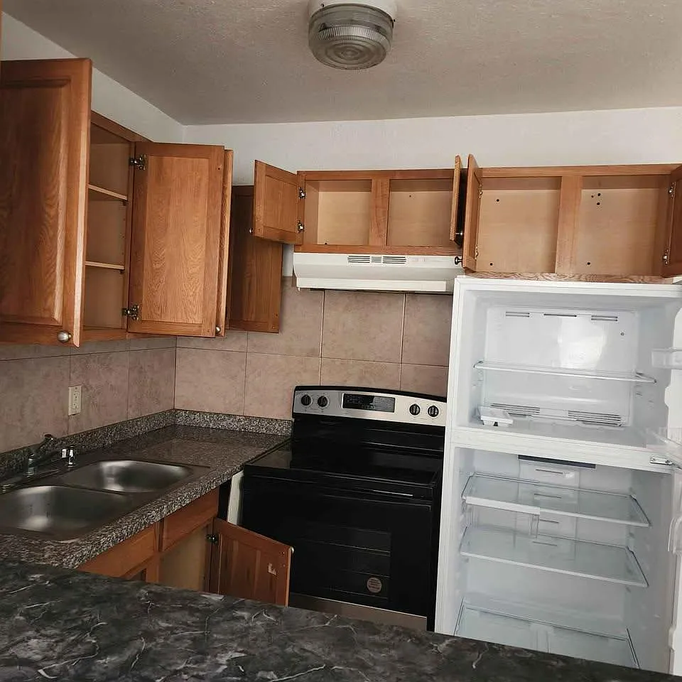 2130 Avenue S - 206 — Photo 2