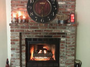 1108 Ridgeway Dr, Raymore, MO 64083