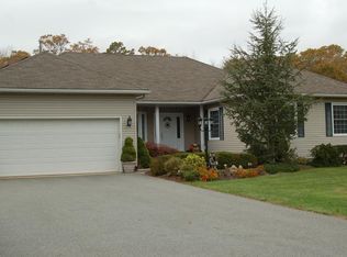 233 Fisher Rd, Westport, MA 02790