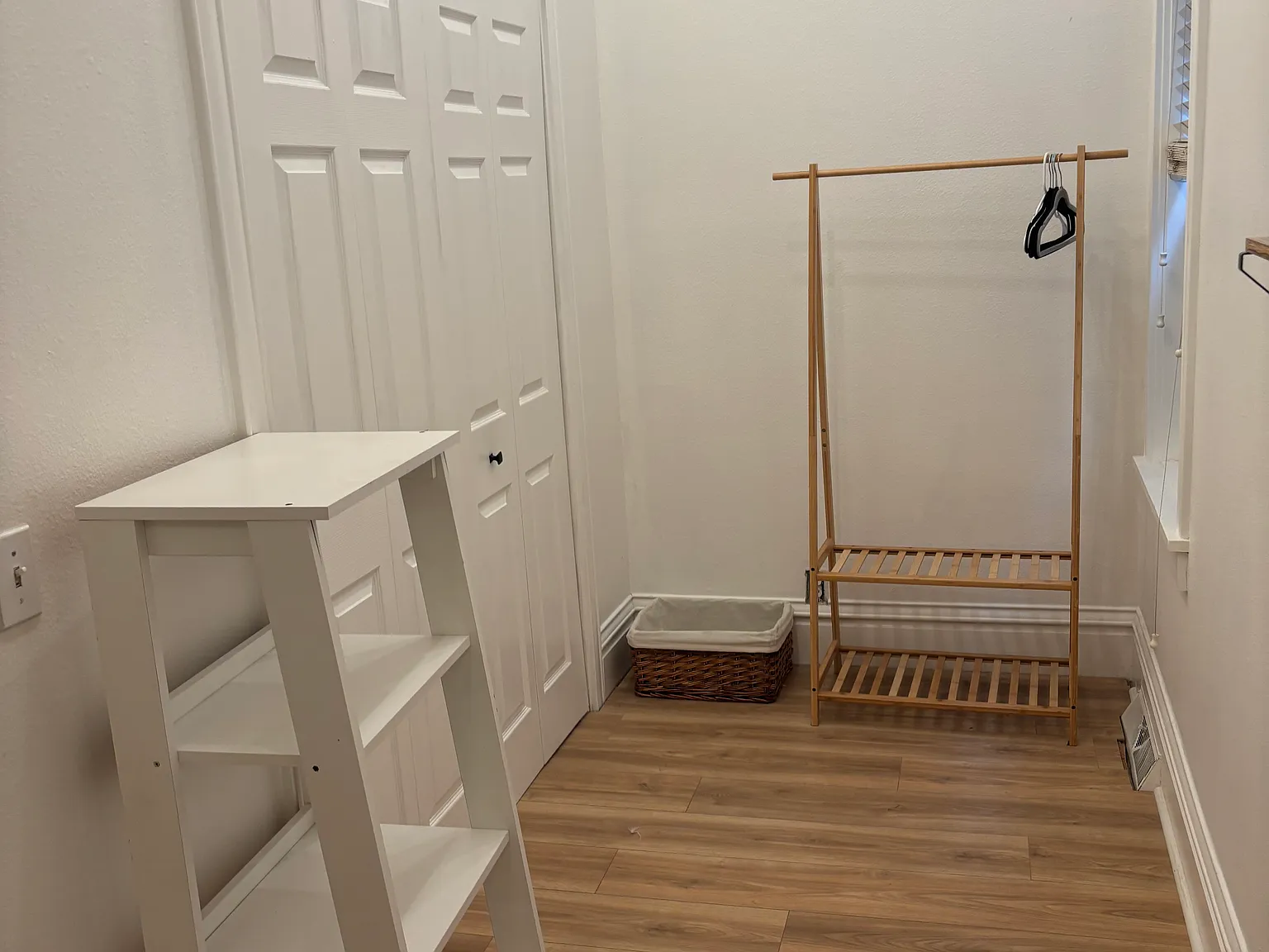 2445 Stout St — Photo 3