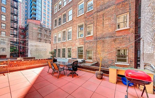 Rented by Compass | media 1