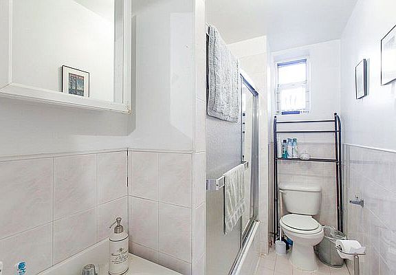 5th image of 206 Avenue A #1