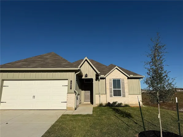 107 Hejl Dr, Caldwell, TX 77836