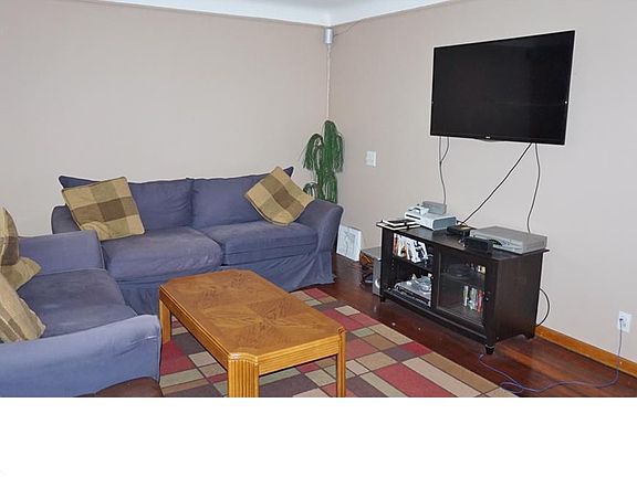 3rd image of 8700 Bauerdale Ave