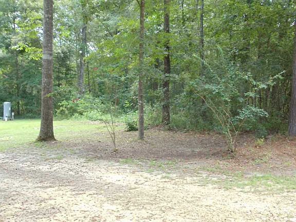 3rd image of 75 Villa Ln