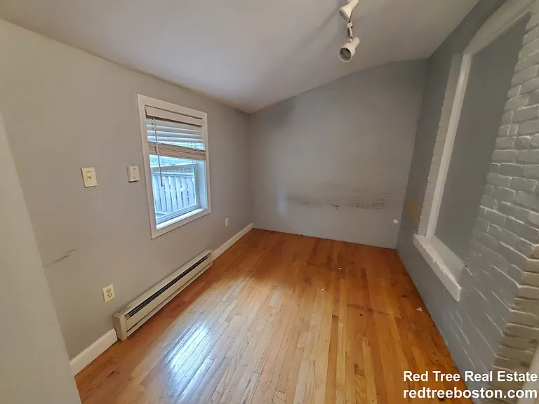 846 Huntington Ave #1 — Photo 11