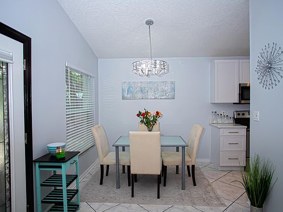 4th image of 6318 Interbay Ave
