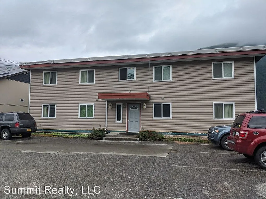 1508 3rd Street - 4 — Photo 1