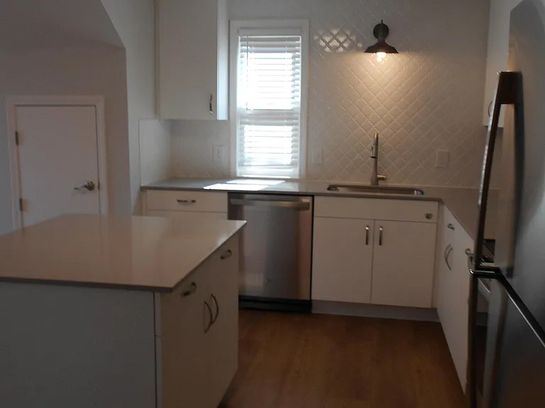 17 N Cedar St — Photo 11
