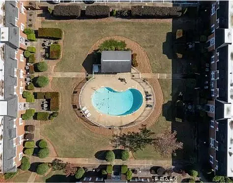 2 bed, 1.0 bath, 1000 sqft, $1,150 — Photo 2