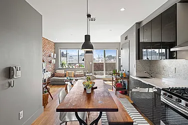 191 Spencer Street, #7A