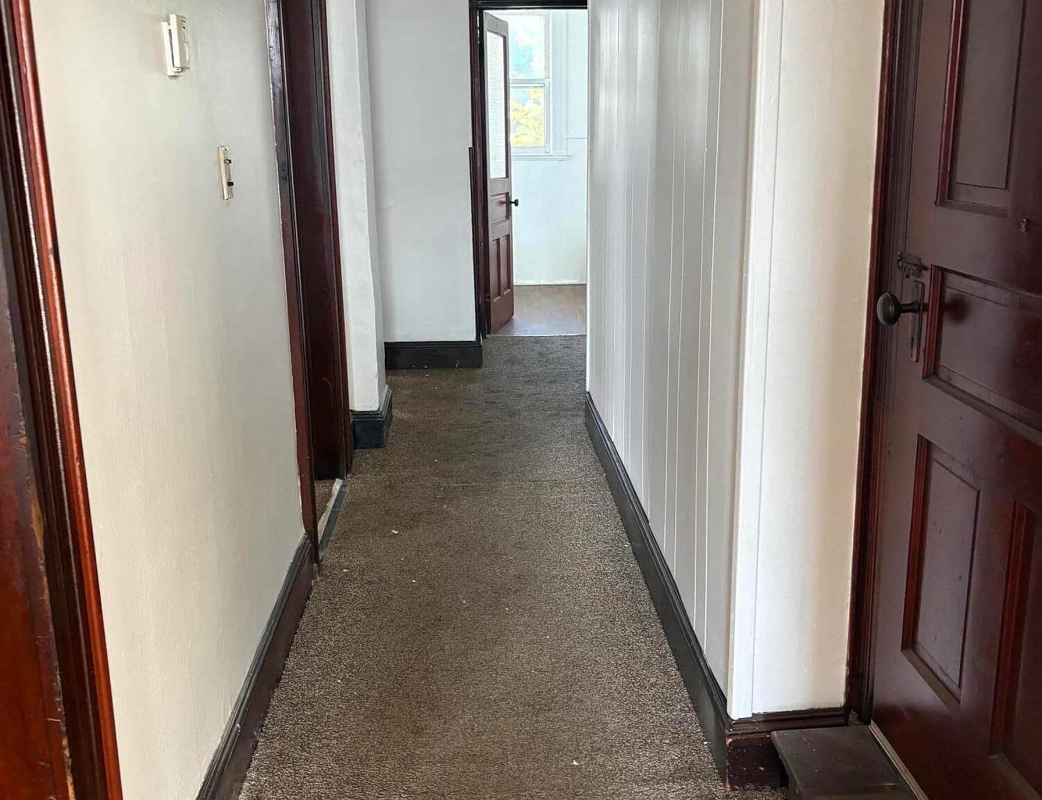 3 bed, 1.0 bath, 950 sqft, $1,375 — Photo 4