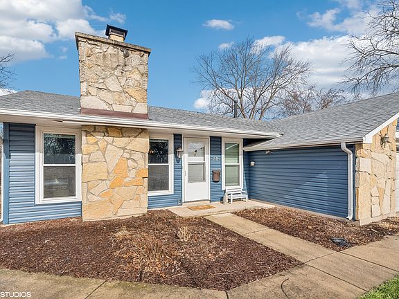 2nd image of 28 E Heatherlea Dr
