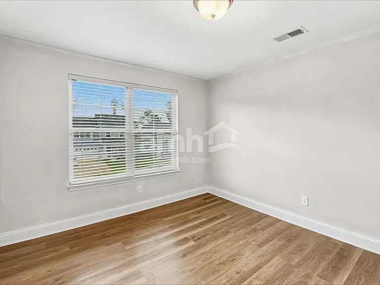 5022 Mountain Springs Rd — Photo 18