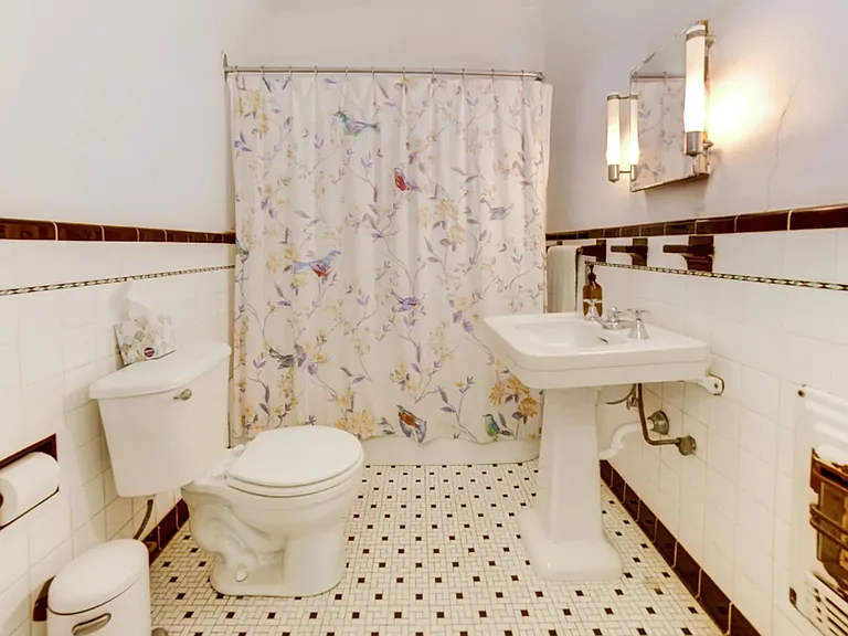368 S Zunis Ave — Photo 12