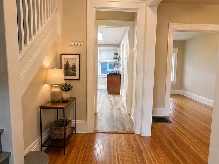 1176 Monroe Ave — Photo 5