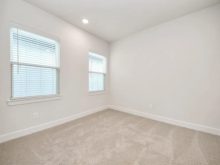 1514 Colonial Gorge Dr — Photo 24
