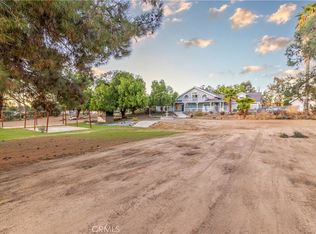 40245 Arave Cir, Hemet, CA 92543