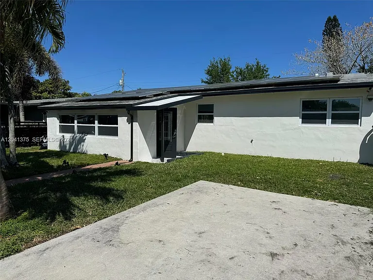 6453 Meade St — Photo 31