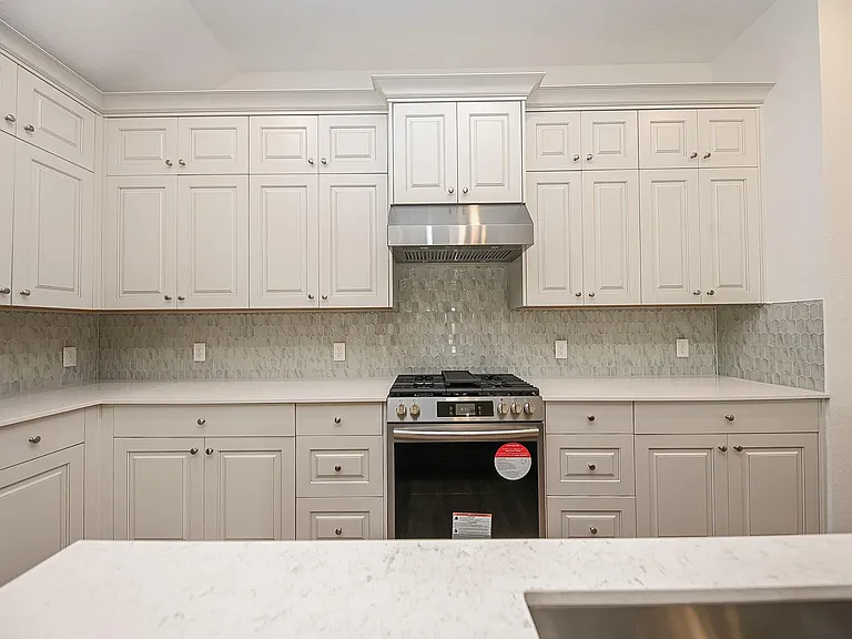 30327 Centipede Grove Ln — Photo 4