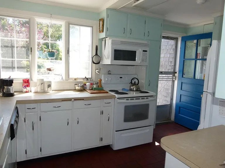 43 Marmion Way — Photo 13