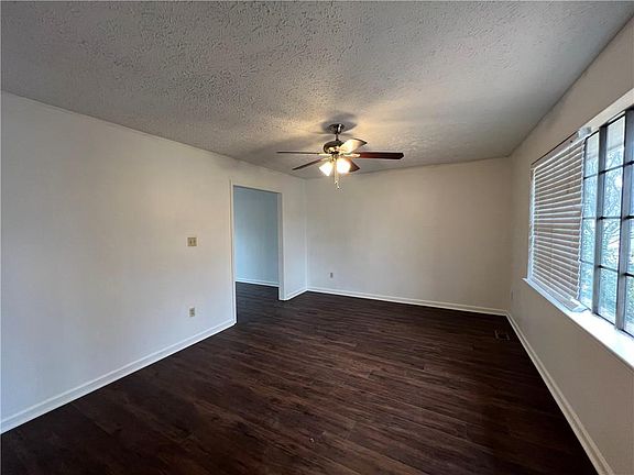 2nd image of 6622 Melandre Dr