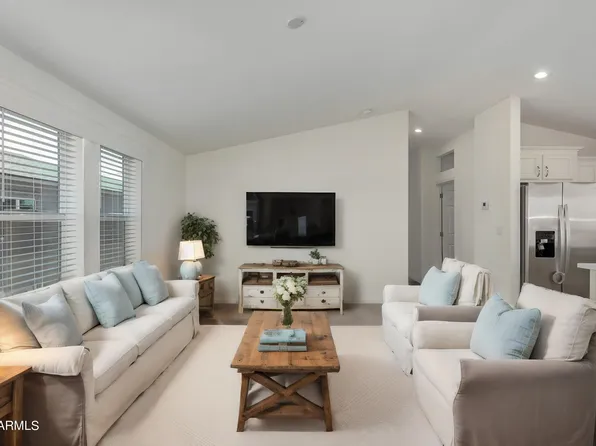 393 W LINCOLN Avenue, Coolidge, AZ 85128