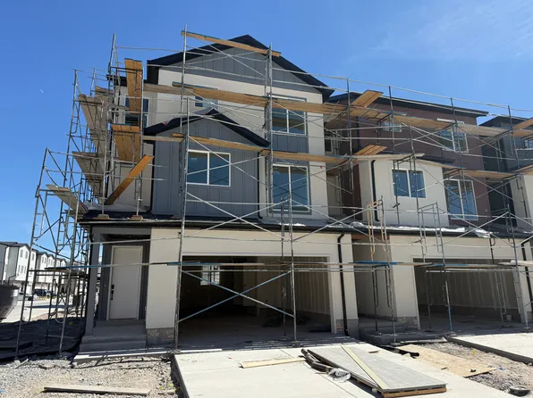 5282 N Greenfield Way #326, Eagle Mountain, UT 84005