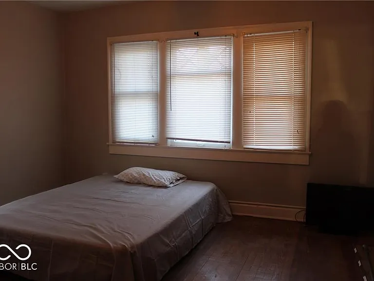 4022 Central Ave — Photo 6